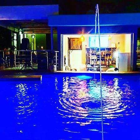 The Escape Lodge ลุซากา ภายนอก รูปภาพ