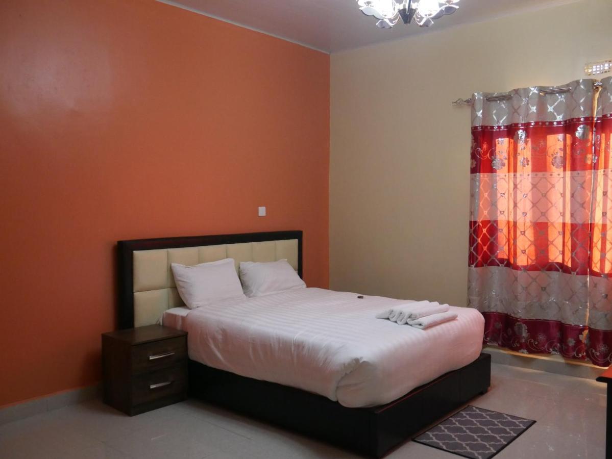 The Escape Lodge ลุซากา ภายนอก รูปภาพ
